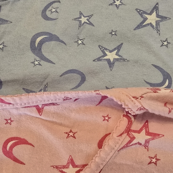 Y2K Women's Moon and Star Sleep Shirt Set - Pink and Blue One Size Clean 90's - Picture 5 of 5